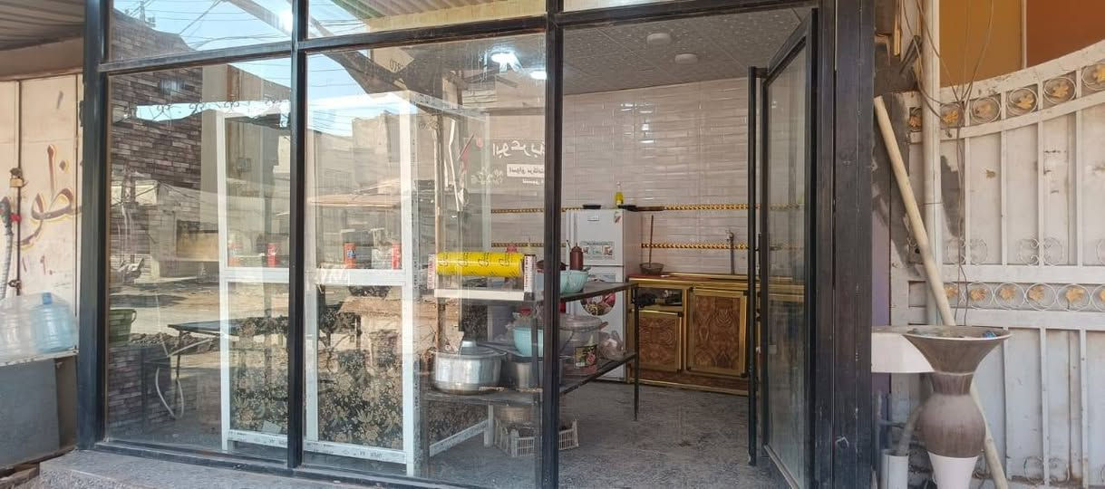 سلام عليكم كفتيريا كامله للبيع بثوره قرب سوك ثوره
 ***********
