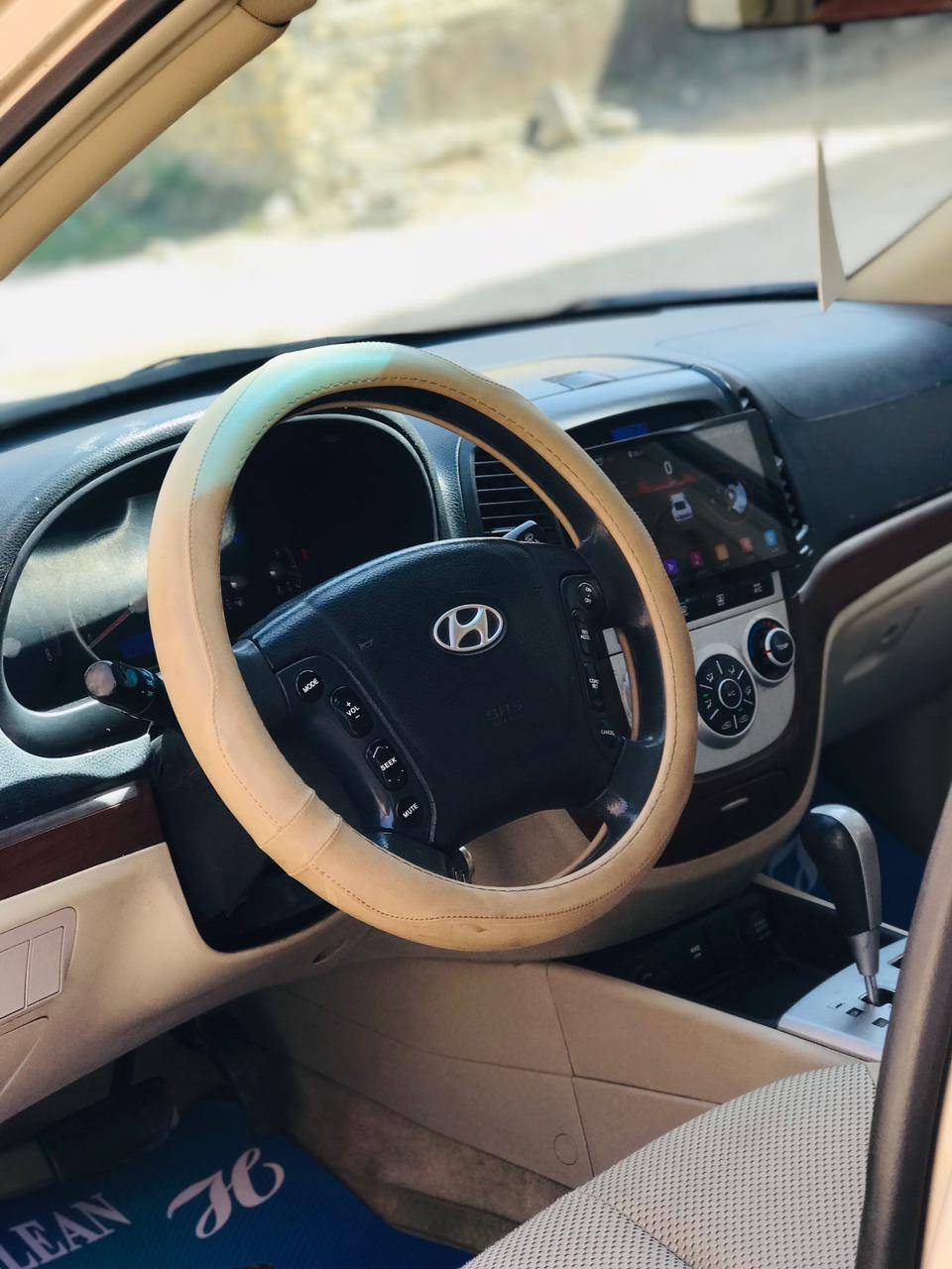 سنتافي ٢٠٠٧ خليجي رقم بغداد سته سلندر ٢٧٠٠ سبعه راكب تبريد ٣قطع بيه باب الصدر ربعه صبغ الجاملغ الخلفي نص صبغ فقط سياره جاهزه كير محرك تبريد مكاني بابل الحله السعر نهايته ١٠٠ موبايل *********** //// ***********
