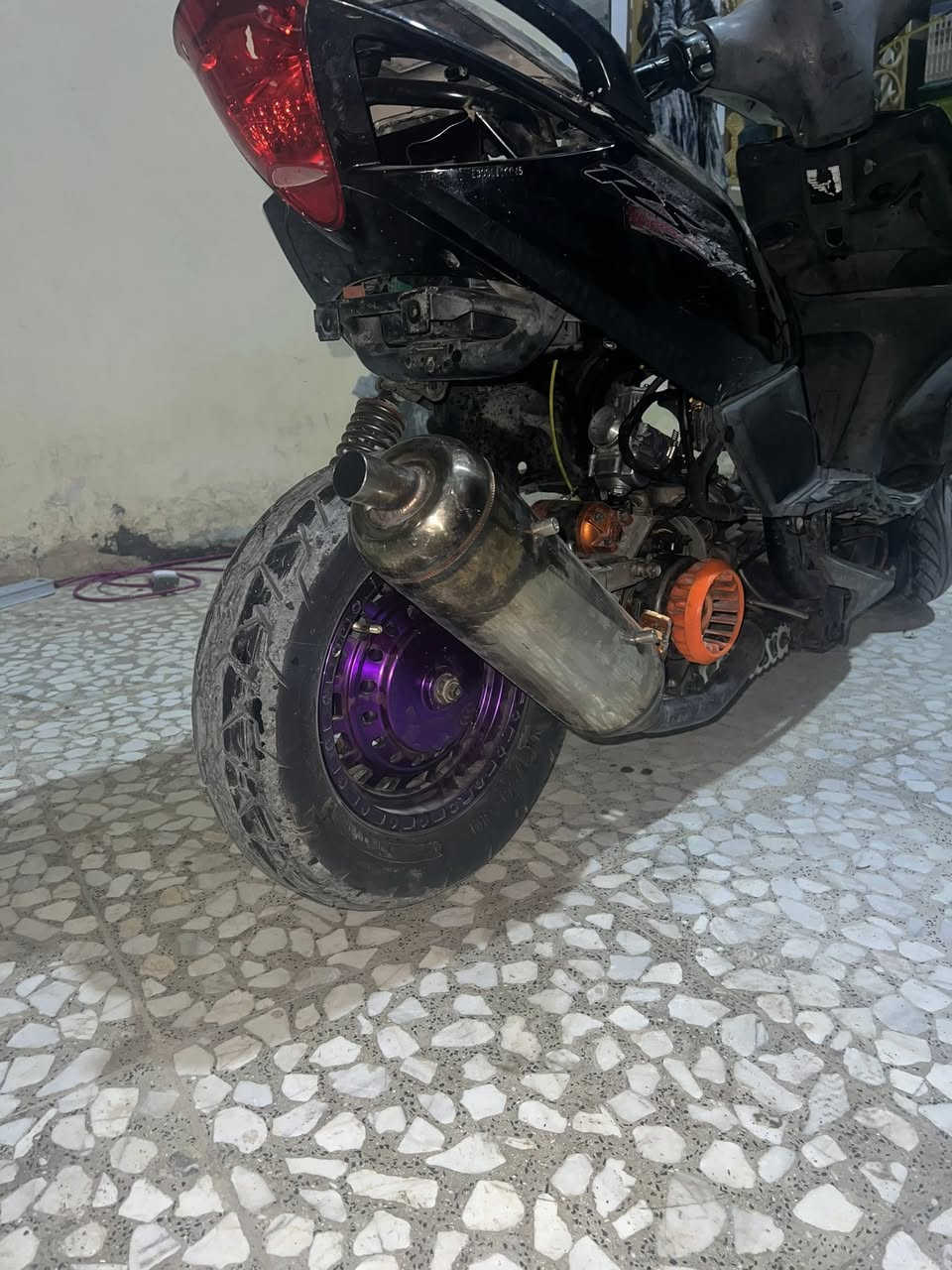 سلام عليكم للبيع 
ماكس مضلع 66
متروسه تزويد 
مكينه 66
كور تتيمارك 4
سلف رياضي اصلي 
كابريته قفاز 28
براد دهن اصلي 
ويل خلفي امير عوض
شيال طويل اخضر 
دبل خلفي رياضي اصلي 
صدر قزم بنفسجي 
كلجات رياضي 
فلاوين رياضي 
ويل امامي مشيف اصلي
صلنصه 4 ولفات اصلي
تيرات جيلاتين 
قطرات دهن اصليات 2
فراك بليل ان سي واي 
جويتر رياضي 
دراجه خير من الله جديد 
السعر خاص 
مكان حله ابو غرق 
***********
