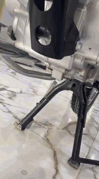 للبيع تعميره ٢٥ بعدها اول تبديله دهن شاصي ارشا الدراجه كلك سعرها ٧٠٠ وبيها مجال ***********
