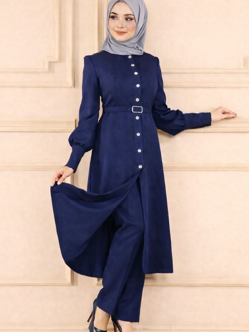 السعر مع التوصيل 55💸💸 الف فقط

طقم نسائي
تونيك + بنطرون + حزام
• القماش: دبل إيطالي - درجة
أولى - صيفي

أناقة هادئة ولمسة من الفخامة ✨  
إطلالة كلاسيكية  تجمع بين البساطة والرقي، بتفاصيل أنيقة وقصّة محتشمة تناسب كل وقت وكل مناسبة     القياسات من 42 إلى 52

🖤
💙
🤎
🩵
#أناقة #إطلالة_كلاسيك #موضة #ستايل #أناقة_محتشمة


**إذا كنت صاحب هذا الإعلان وتريد حذفه لأي سبب، رجاءا أرسل رسالة إلى الدعم الفني**