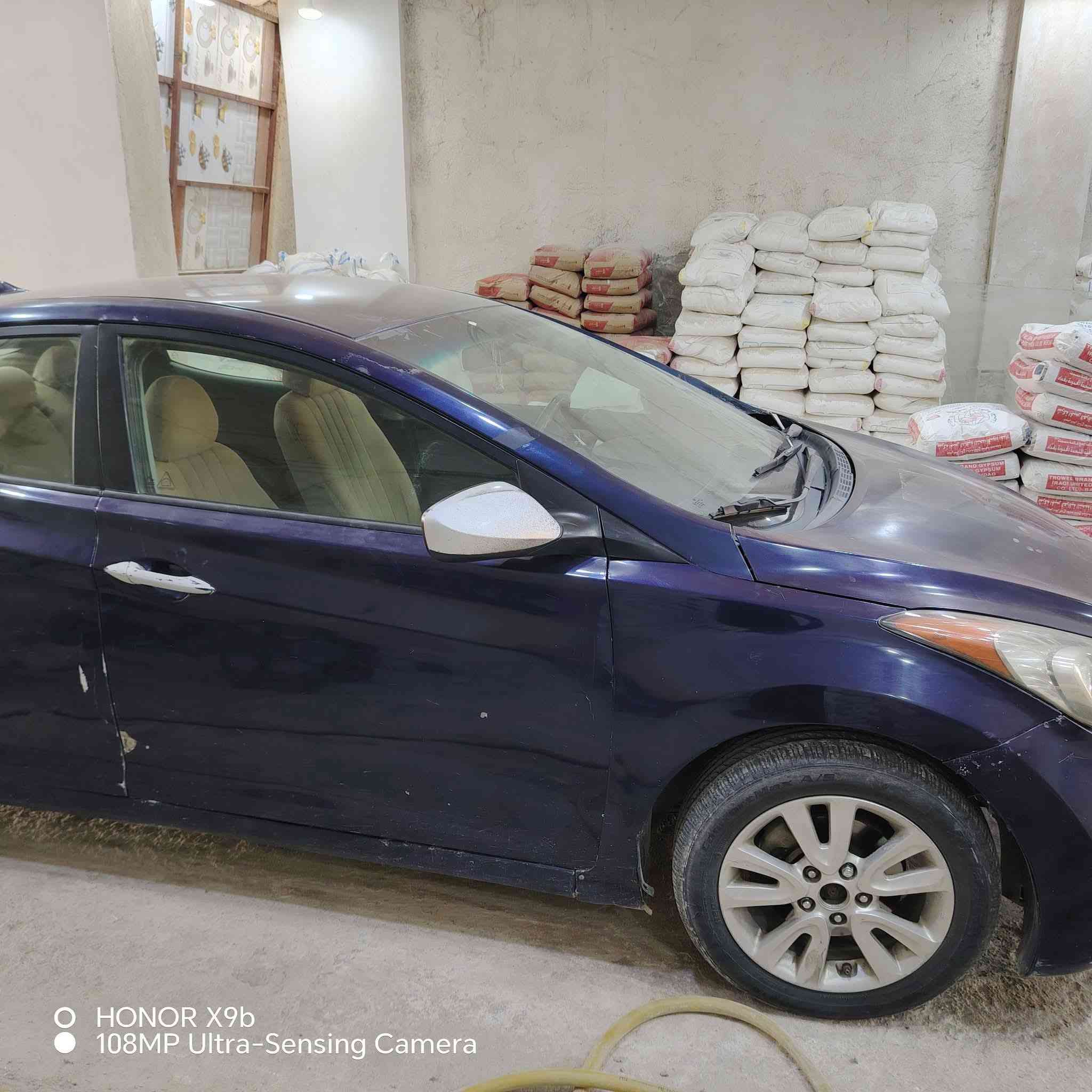 سياره انتر ه 2014 للبيع بدون أوراق مكلف بلنشر للاستفسار ***********
