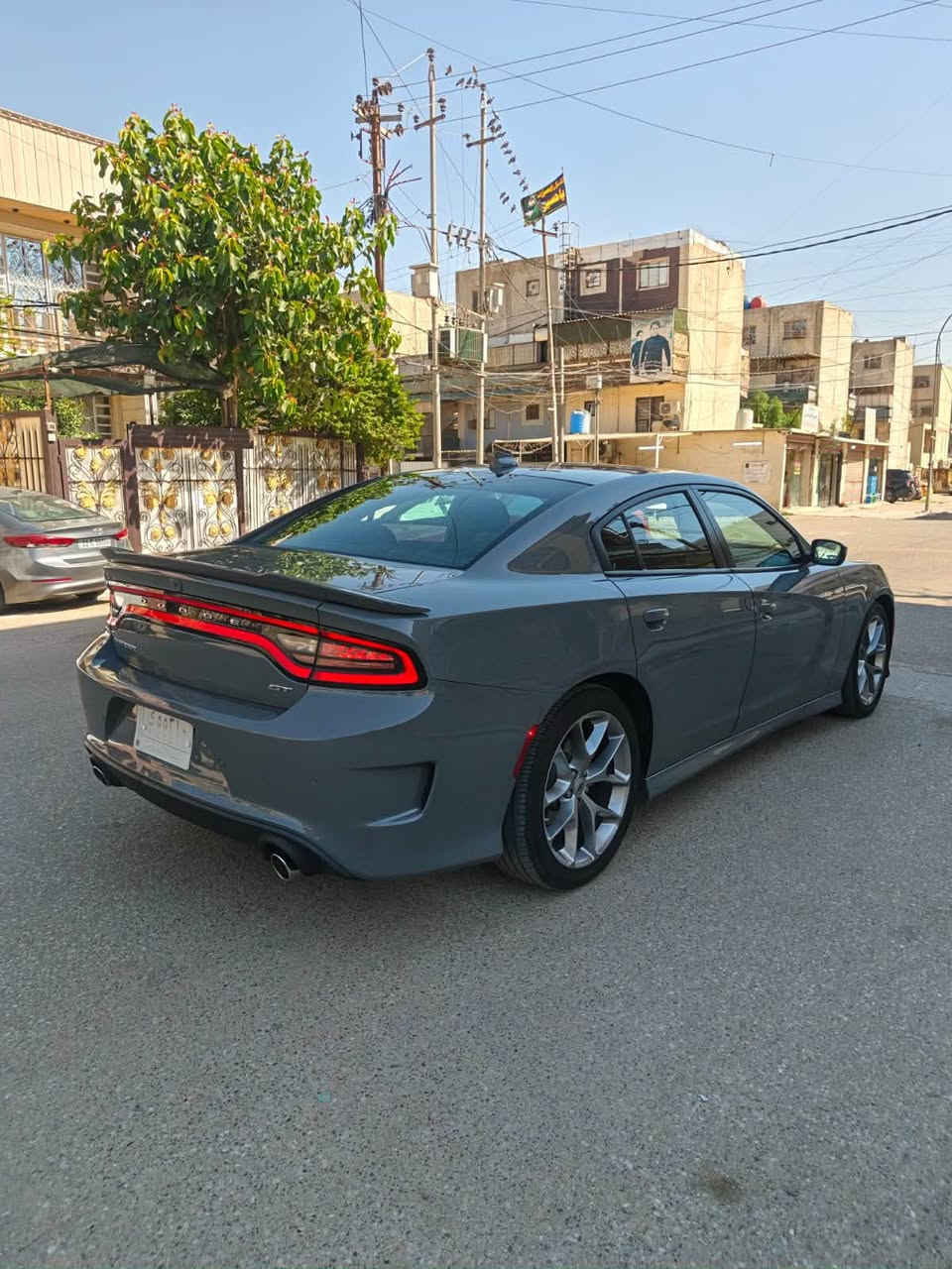 سلام عليكم
عندي جارجر لون سمنتي مديل 23GTمحرك3600 ماشيه 49سياره نضيفه مابيه اي شي نقص تو ويل حادث بنيد وبدايت جاملغ رقم بغداد السعر 245مكان السياره بغداد الدوره 
***********
