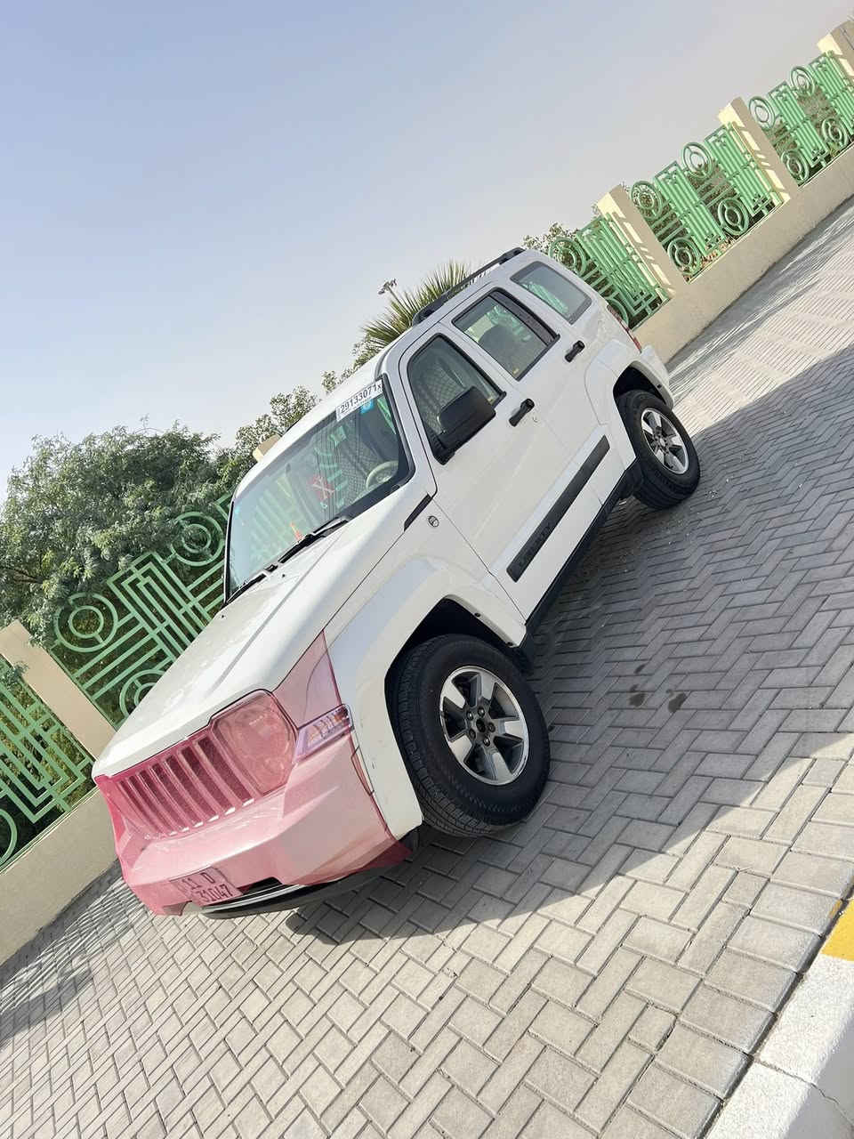 السلام عليكم من رخصة الادمن سياره جيب ليبرتي للبيع 2008 رقم بغداد الجديد سنويه وهزه جديده حادث جاملغ وبنيد موجود السونار جديد تخم تاير جديد حداده جديده سياره جاهزه الاخر حبايه شغل وطلع وين ماتريد ترايك من البصره لبغداد سعرهه ب115 وبيهه مجال للطيبين الاستفسار اكثر ***********
