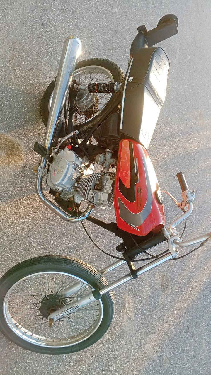 سلام عليكم دراجه تايكر للبيع كلك لسعر 
400قفل ابيع عله هل وضعيه


**إذا كنت صاحب هذا الإعلان وتريد حذفه لأي سبب، رجاءا أرسل رسالة إلى الدعم الفني**