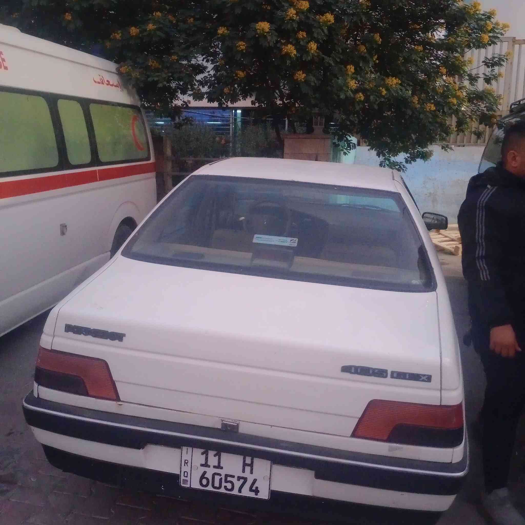 السلام عليكم موديل 10/ مكان السياره مدينه الطب الرقم التلفون بي وات ساب ///*********** ملاحضه السياره جديده
