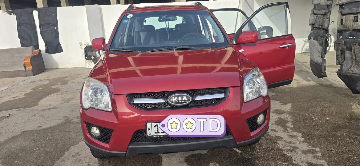 السلام عليكم
سبورتج 2010 رقم بغداد الانكليزي سنوية ل2030  تحويل ثاني يوم 
كوري 
4 سلندر مكينة 2000 
تبريد تدفئة 
نظام تدفئة كشن
فتحية سقف
اللون ماروني 
كشنات جلد 
سيارة نظيفة 
مكاني الرمادي ***********
السعر 125 وبي مجال بسيط
