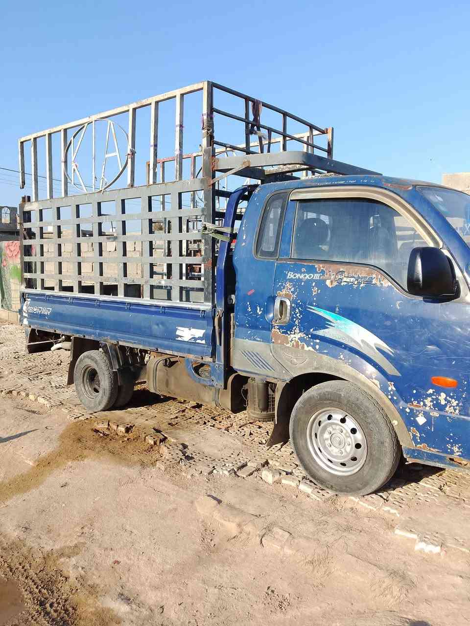 سلام عليكم ورحمه الله وبركاته للبيع سياره كيا مديل 2007 مكينه وكير وكسن شاصي مكفولات سياره مكفوله كفاله عامه لاصبق لا ضربه سعر 75وبيه مجال المحجر مو وياها  مصفره هيئه وغرامات العنوان بغداد حيل بتول رقمي ***********
