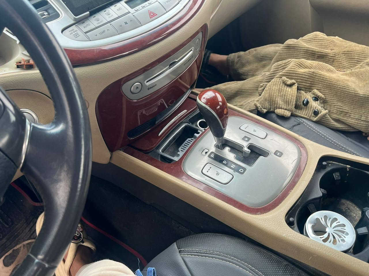 السلام عليكم
جنسز للبيع موديل 13

محرك 6,سلندر

حادثه بنيد وجاملغ مكان سياره ديوانيه

***********

السعر 110وبيه مجال
