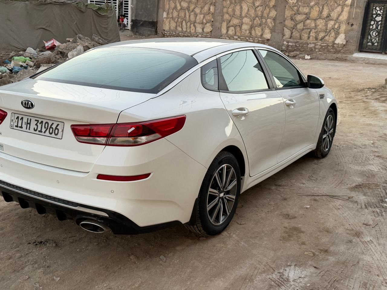 أوبتيما ٢٠١٩ خليجي مكفوله سياره جديده رقم بغداد ماشيه ٩٩ بسمي محرك ٢٠٠٠  حساس خلفي امامي شاشه كبيره ٥ويل كب سياره جاهزه  اتصل. ***********
