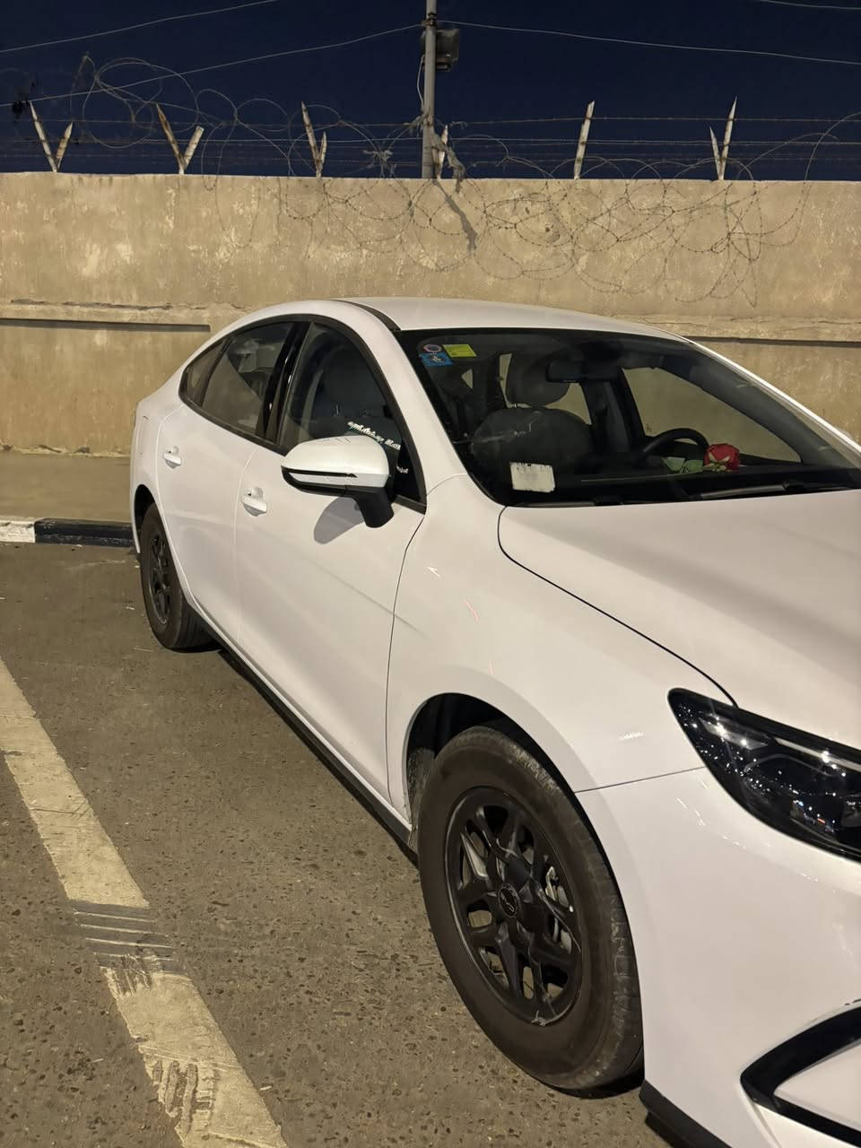 فقط للمراوس ام جي
سياره بي واي دي سيل 5 موديل 2025 كفاله عامه ماشيه 2500 مكان بصره


**إذا كنت صاحب هذا الإعلان وتريد حذفه لأي سبب، رجاءا أرسل رسالة إلى الدعم الفني**