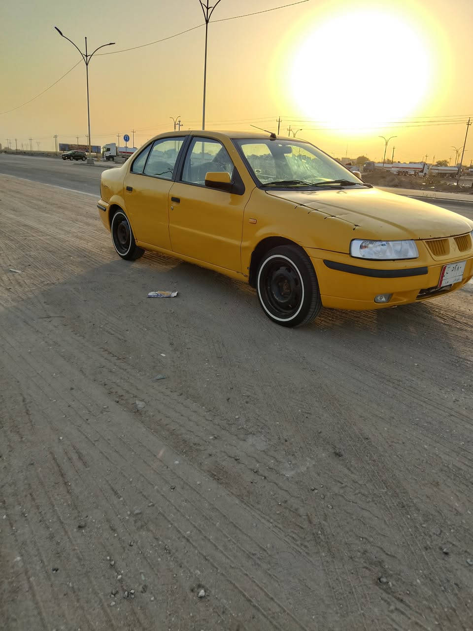 سلام عليكم سمند محور أتو بيكاجو 1600 رقم ذي قار بسمي سنويه إلى  2028  والنضافه شوفت عينك كله جديدة مكينه وكير توني شادهن السعر 35 وبيه مجال قليل مكاني ناصريه مركز ***********
