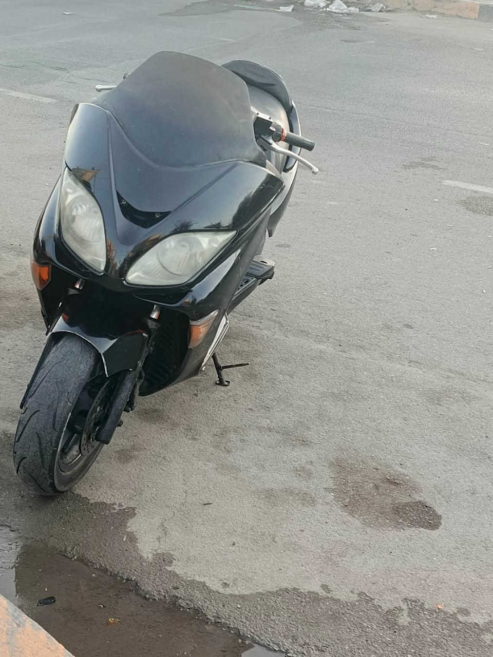 فورزه للبيع صفر8دراجه جاهزة مابيهة اي نقص بس بيهة كسر بل جاملغ المامي مكينه مجفته جديد سعر 600وبيه مجال مكاني الشعب ***********
