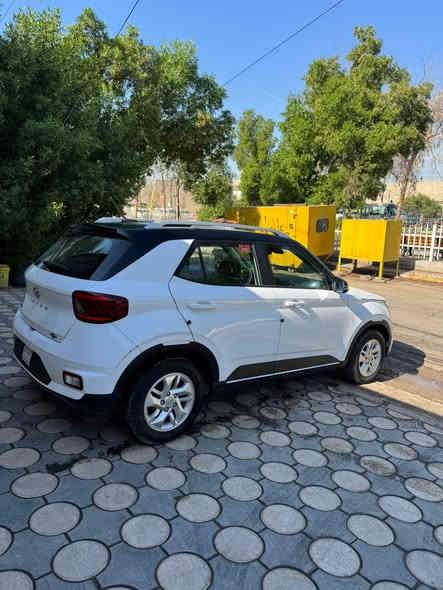 السلام عليكم فينو للبيع 
موديل 2023

الون ابيض 

السيارة فول مواصفات بس مو فتحه 

صور الحادث بل منشور ورقم الشاصي 

السيارة مابيه صبغ فقط تكحيل صبغ أشويه بل دعاميه 

مكاني الامين الثانيه 

السعر 115 وبيه مجال 

اني مكلف بالنشر الاتصال على الرقم 

***********
