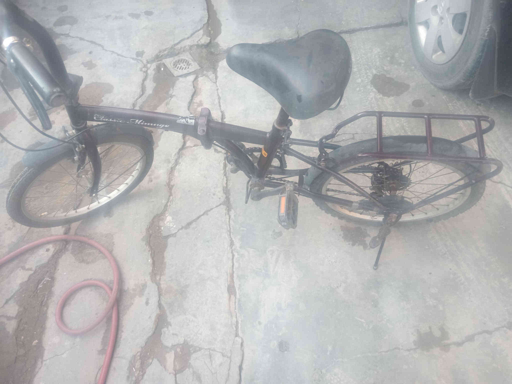 للبيع السعر ٨٠٠ استعمال قليل بس يرادلها تايرات حي الإعلام ***********
