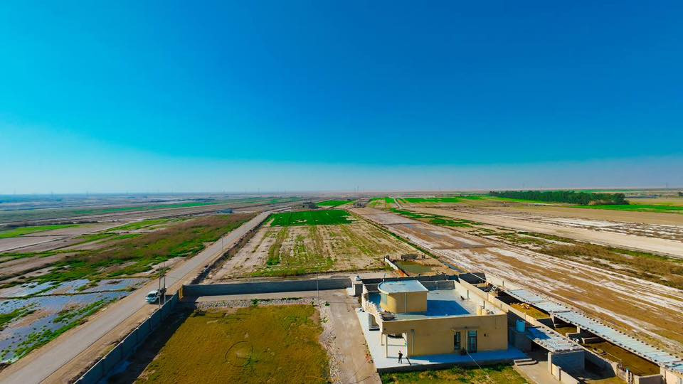 السلام عليكم ارض زراعية للبيع 4 دونم الارض 2 دونم البيت متوفر ماء اساله مدراس تبليط 
تقع على الارض بالكوت طريق كوت عماره بين شيخ سعد والكوت باقي تفاصيل الاتصال على الرقم 

‭0773 207 1625
