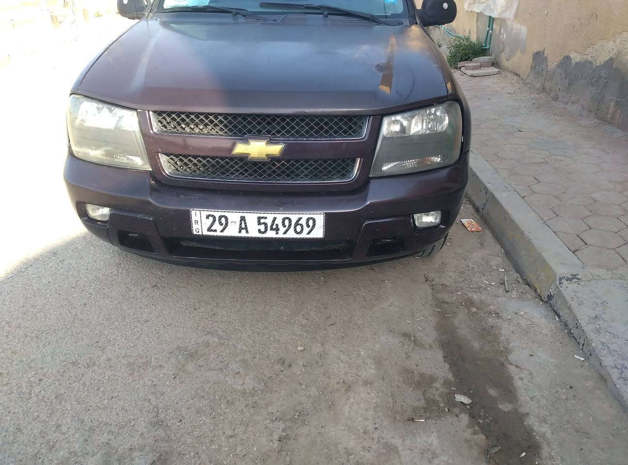 السلام عليكم 
بلايزر موديل 2008 مكفوله من الضربه ماعدا طخه بلجاملغ الخلفي الايمن مصبوغه لجماليه كير ومحرك وتبريد وتخم ويل كب وتاير رقم واسط دولي بأسمي السعر 85 مكاني كوت  ***********
