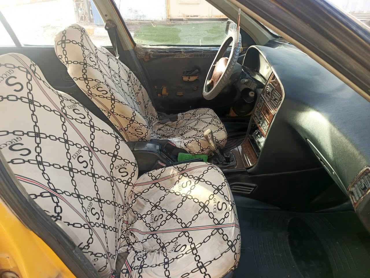 للبيع بيجو بارس 2010 كير مكينه مكفولات سياره جاهزه ما بيها اي نقص راعيها ما واصله اتكفلك سرقه عشائر  السعر ١٨ وبيها مجال للطيبين ***********
