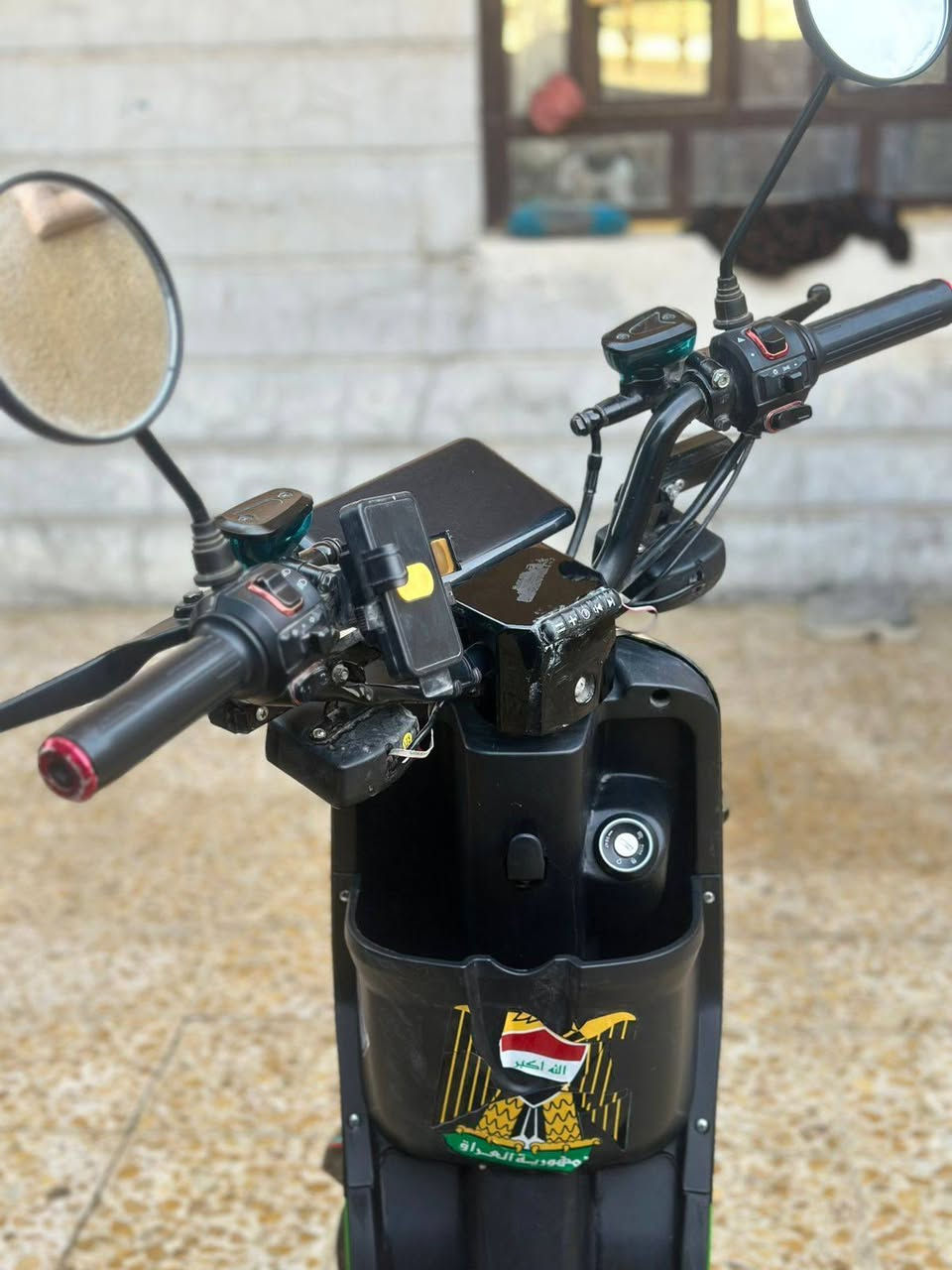 السلام عليكم دراجة كهربائية R9 للبيع
الدراجة نظيفة جدًا  

🔐 نظام حماية ضد السرقة

🫶🏻 تشغيل عن بُعد

🔑 مفتاحين + بصمتين

⚡ السرعة الحقيقية توصل 60 كم/س

🔋 المسافة بالشحنة الواحد حوالي40 كم

🏍️حجم الملف 1500 حقيقي 

🏁 مزودة بدبل رياضي

🔋 البطاريات نظيفة الحجم الكبير و 32 امبير يعني عمرهن اطول وفعاليتهم احسن (صار 3 أشهر من مشتريها)

👌 الدراجة مرتبة ومتعوب عليها

💰 السعر النهائي: 450
🤝 بيه مجال بسيط كلش للشراي

📍مكان بغداد ابو غريب الحصوة 📍

📩 للاستفسار: ***********
