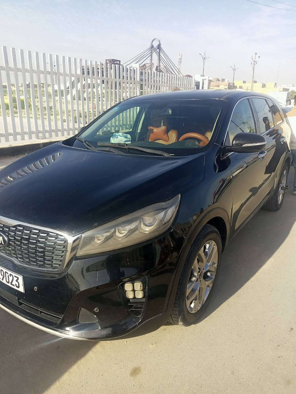 السلام عليكم
سورنتو 2020 وارد أمريكي تبديل جاملغ و البنيد فقط بدون دواخل والباقي كفاله رقم ذي قار انكليزي تحويل مباشر  بسمنه مكينه V6 سلندر  مكينه كير حداديه تبريد تدفئه كهرباء دواخل وضع الشركه 💯 استخدام شخصي 
شاشه+ كامره + فول تحكم ستيرن+ويل كب أصلي تدفئه كشنات  اشاره بالمرايه منظومة زنون+ تبريد قطعتين  مانع نزلاق+ يدات نيكل+ مضخم صوت+ بلاجكتور العنوان الناصريه مركز ‏‪***********‬‏
