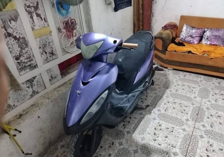 جيفور للبيع دراجه حلوه واقتصادية 
سعرها ٢٥٠ وبيه مجال قليل 
***********
