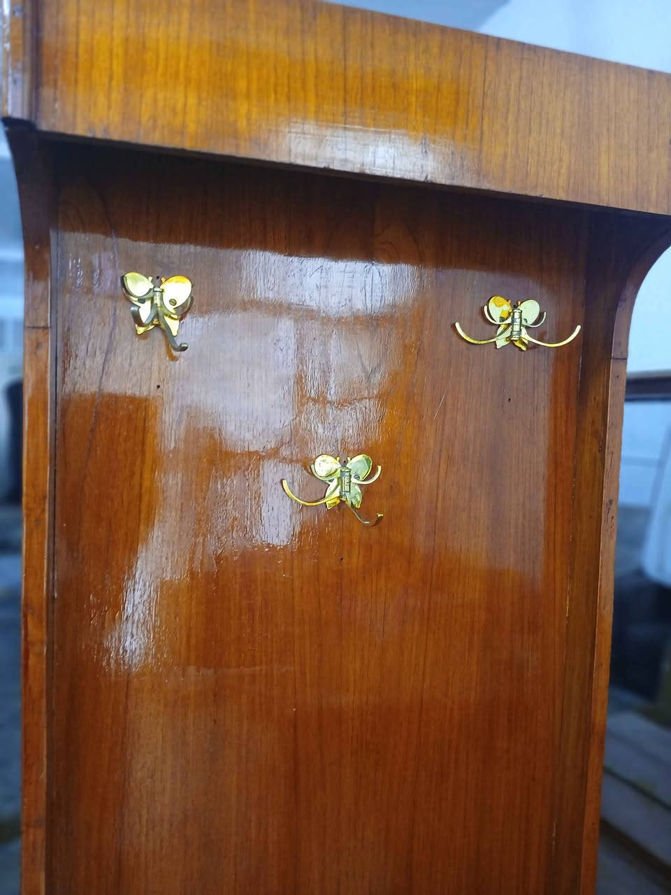 زاويه ملابس تكمه نظيفه توصاه سعر ٨٠ الف بغداد الكرخ الرساله الاولى بجانب النشاط المدرسي بغداد, العراق


**إذا كنت صاحب هذا الإعلان وتريد حذفه لأي سبب، رجاءا أرسل رسالة إلى الدعم الفني**