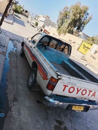 هايلكس • ١٩٩٠ • رقم اربيل