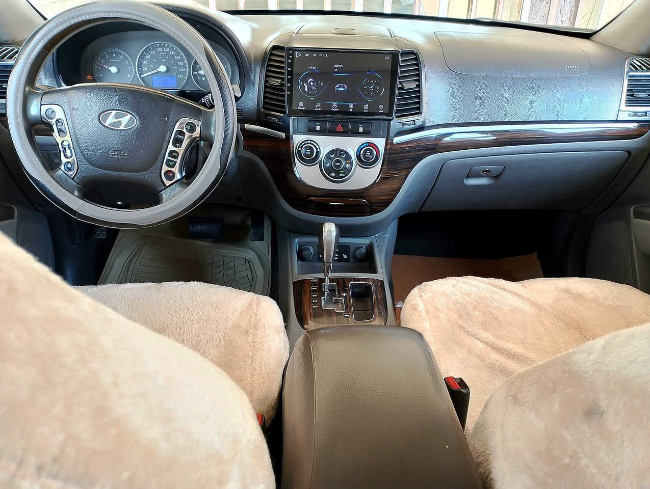 سنتافي 2012 وارد امريكي رقم واسط تحويل ثاني يوم السياره جاهزه من تبريد من كهربائيات من تخم  تاير السياره احلى من الصور العنوان واسط النعمانيه للأستفسار ع هذه الارقام... )***********) / (***********)
