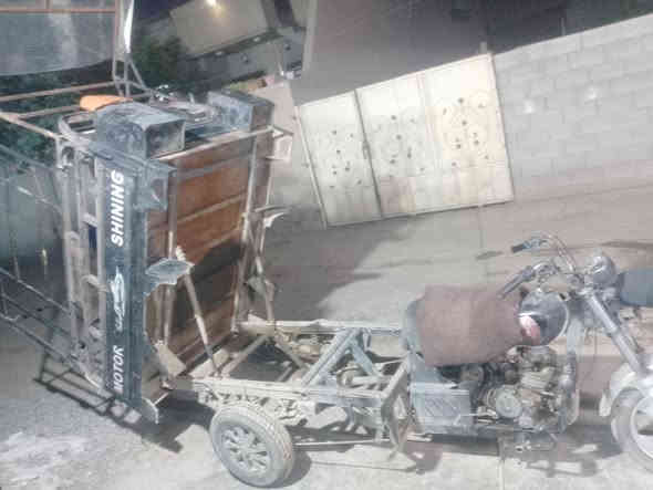 سلام عليكم ستوته موديل 18 للبيع ومروسه حسب القناعه سعر 725 بي مجال نقصه بطاريه عنوني كركوك فيلق ***********
