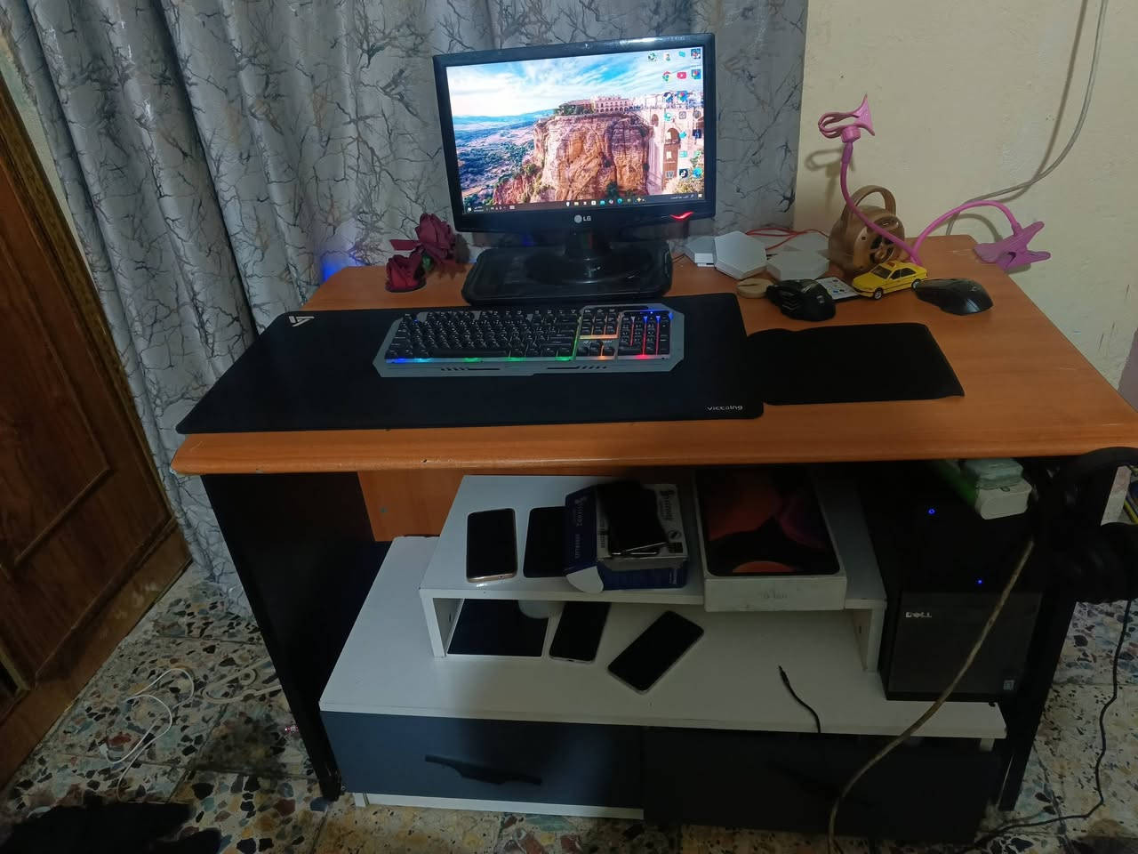 سلام عليكم تجميعه موصفات كال تالي.    معالج : i5 2400
رامات : DDR3 16 GB 1600
كارت شاشه : gt 730 نسخت 4 كيكه 
هارد : HHD 500GB 
بور سبلاي : 300w
@وشغل العاب هواي رزنت ايفل ٦وع عدادات عاليه ٥٠ فريم و ببجي ٧٠فريم و كلف دوتي ٧٠ فريم وجت اي ٥ ع ٦٠وفريم وغير العاب وملاحضه شاشه بيه خط و فطر مابين وسعر ٢٠٠ وا مروس ب بلي مكان بغداد مدينه صدر.


**إذا كنت صاحب هذا الإعلان وتريد حذفه لأي سبب، رجاءا أرسل رسالة إلى الدعم الفني**