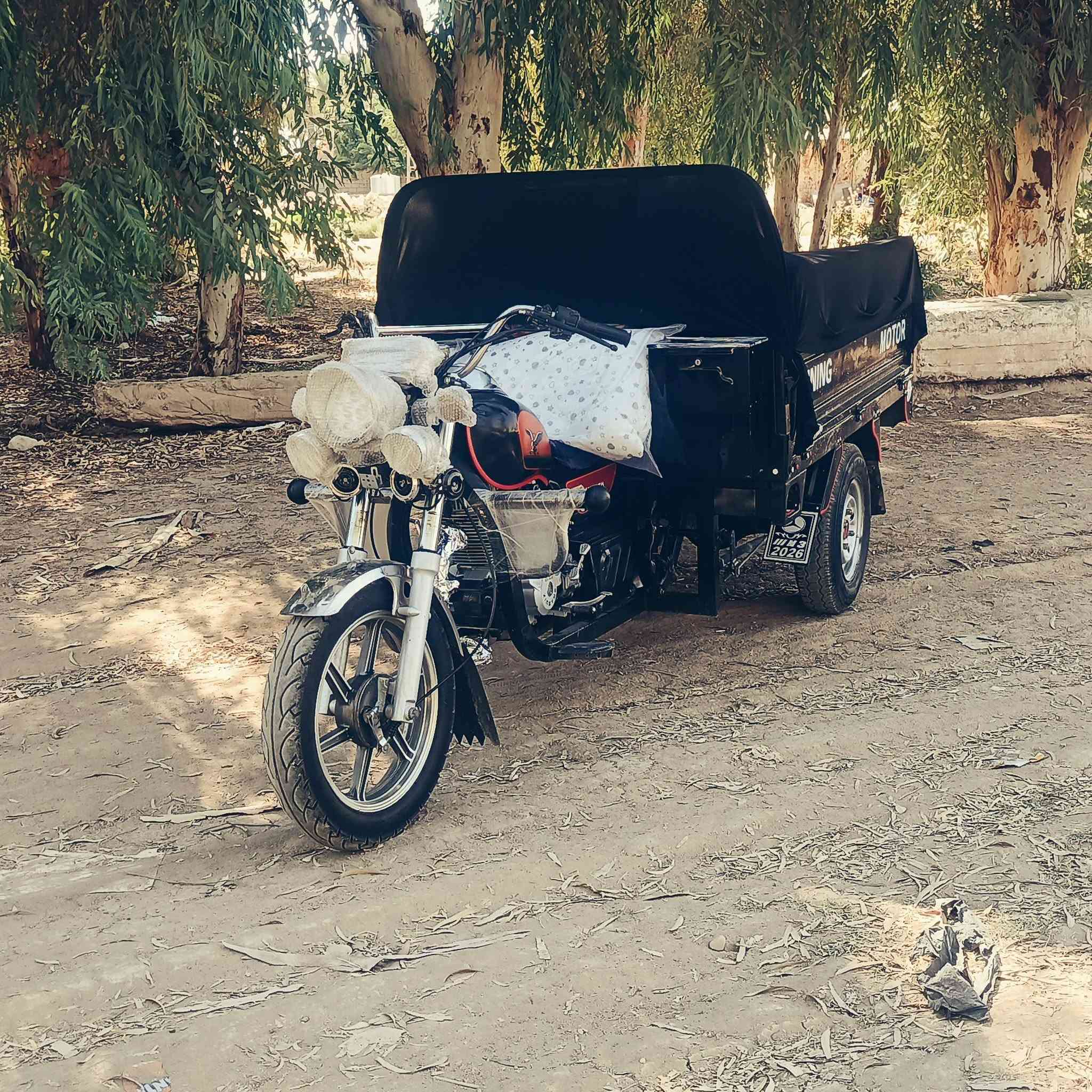سلام عليكم ستوته للبيع موديل ٢٠ أي عيب مابي ستوته جاهزه من أي شي مكينه ٢٠٠ السعر مليون ٢٧٥  بي مجال قليل سعديه جبل ***********
