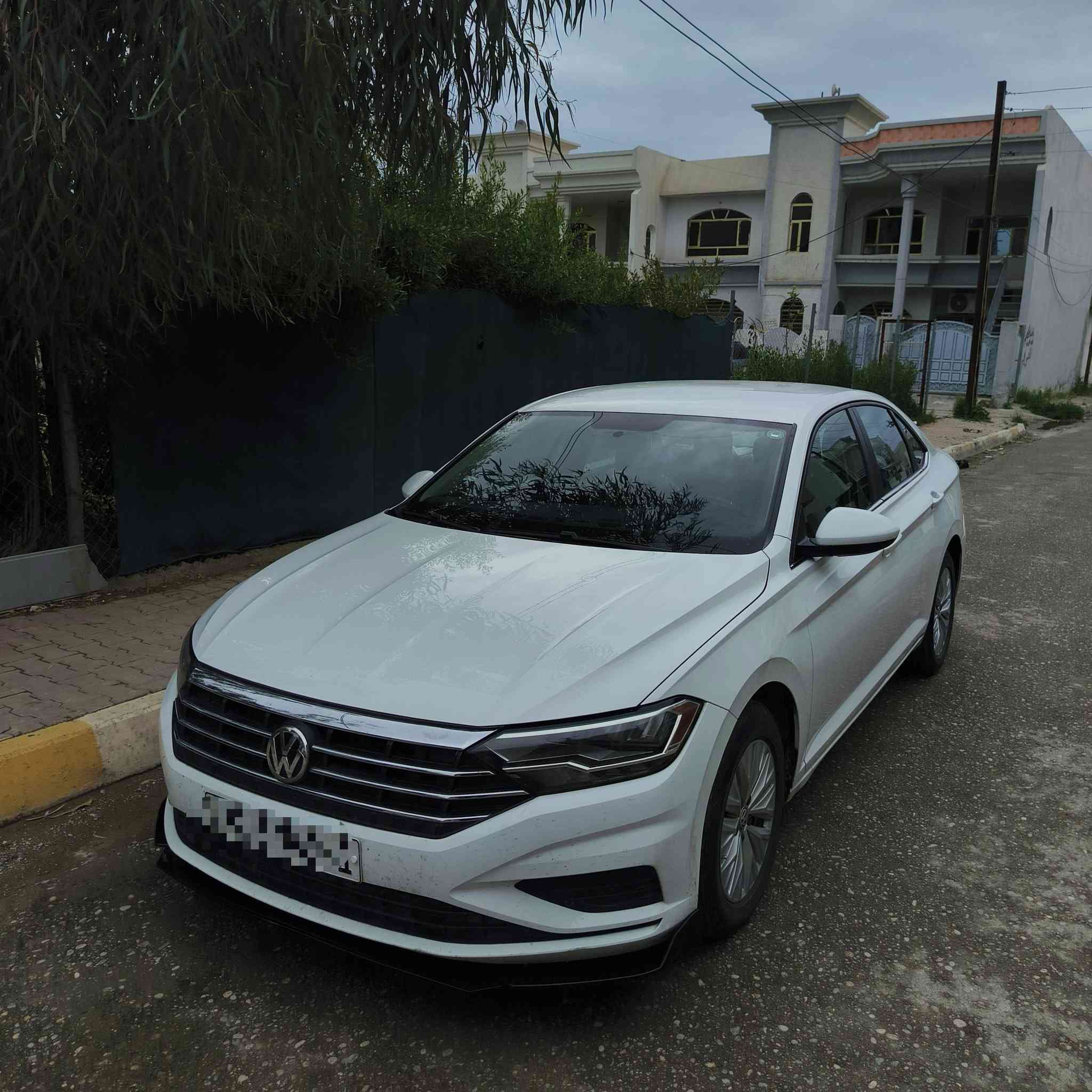 جيتا 2019 S للبيع مواصفات معروفه
💯الي يدور شي نضيف وبجم كبس وسعر مناسب
رقم اربيل ( سنويه و هزه وبراد جديد ) يعني بس تبصم وتتحول  
🎯سياره بيها فقط صندوق صبغ بدون دواخل بدون ايرباك  ومكانين بارد 
ماشي ١٧٥ الف كم 
حداديه بدون اي عيب
تفاصيل اكثر خاص 
مكاني كركوك  *********** ☎
