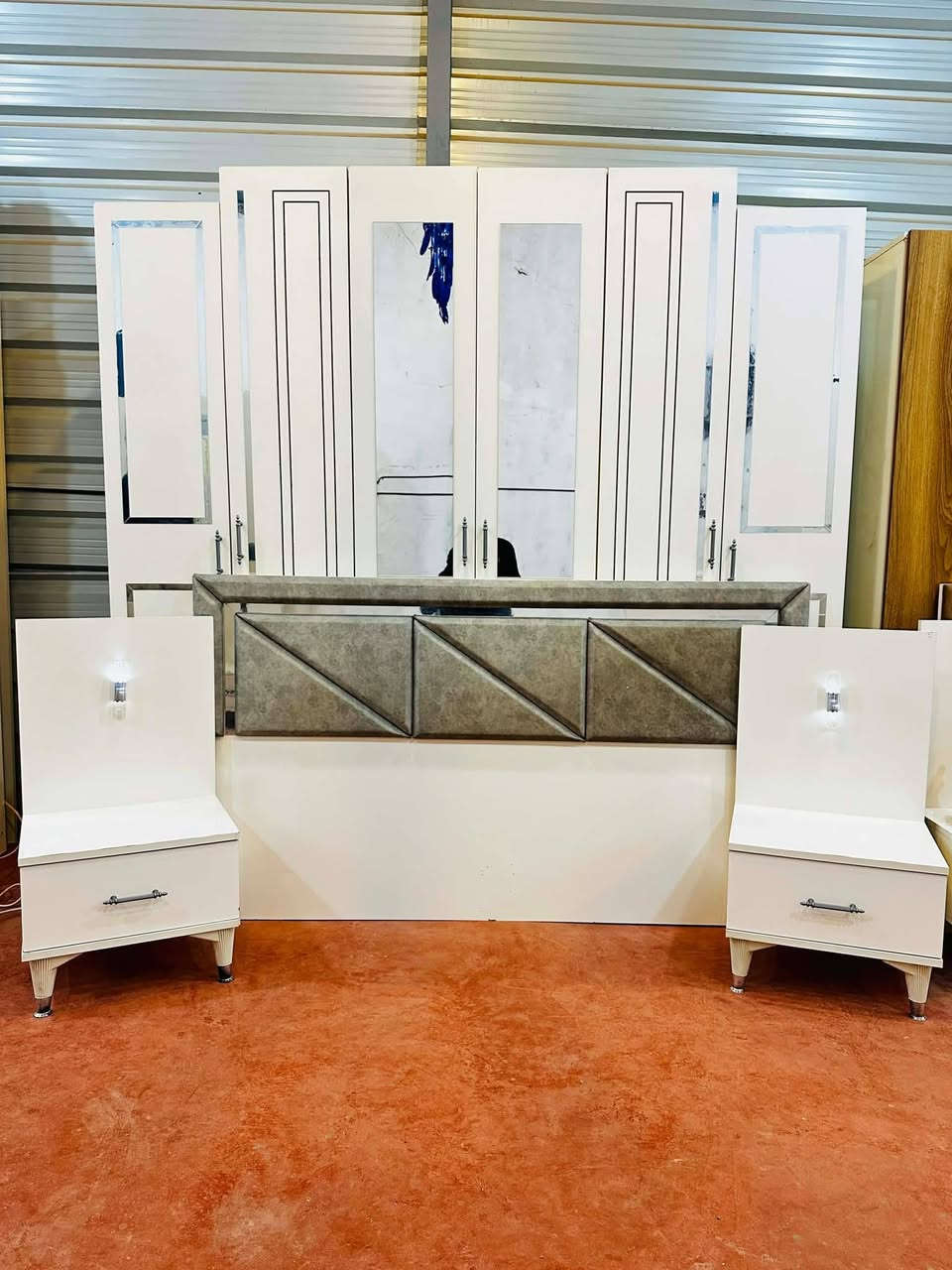 قرفه ب 400 محتاج وريد بيع نتصل قبل تفوتك القرفه كلش حلوه 
***********
