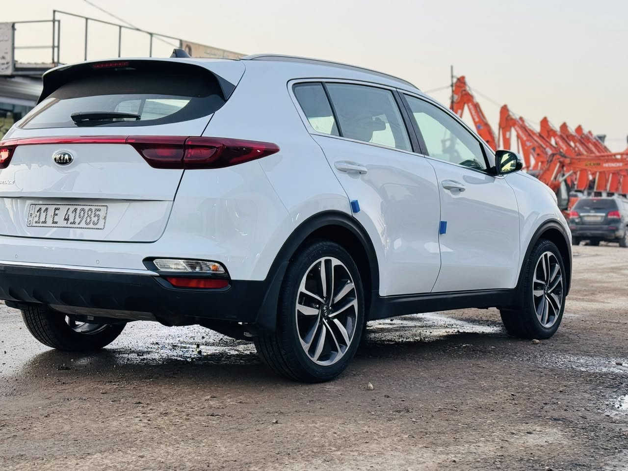 السلام عليكم سبورتج 2019 خليجي ومكفوله كفاله عامه ماشيه 68 الف حقيقي بعدهي بحاله الوكاله السياره جاهزه ومابيهه نقص كير محرك كله مكفول رقم بغداد  انكليزي السعر 188 مكانهه بابل الشوملي للاستفسار ***********/***********
