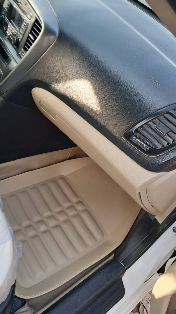 للبيع اوبتيما خليجي ٢٠١٤ مكينة ٢٠٠٠ كلشي شغال تدفئه تبريد بيه جامغ خلفي صبغ اثر دحجه ستوته ماشيه ١٦٠ الف والباقي مكفول سعر ١٣٥ باسمي مداور ثاني يوم رقم قادسية
هاتف ***********
