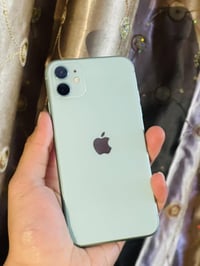 آيفون 11 • ٦٤ جيجا • بطارية ٧٥٪