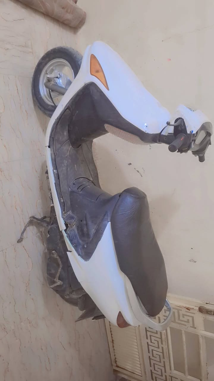 فراشه للبيع مكان بل قاسم شوفت عينك نضيفه عوزها بس باتري رايدها 300اوبيها مجال قليل حك الجيه *********** تصل واني خادم
