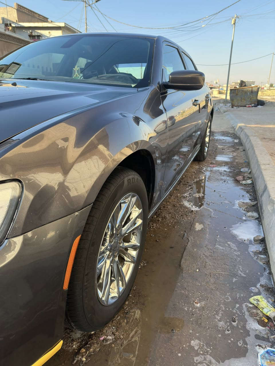 السلام عليكم. اوباما 2016. S فول مصوفات ما عده. بانوراما
حادث بسيط وارد امريكي 3 قطع صبغ فقط.  حادثه موثق بل تقرير رقم انكليزي جديد باسمي سنويه لغايه 2028   سعره 180 وبيه مجال. مكان السياره البصره. مركز البصره. رقم *********** عليه ادامه كامله. محرك جديد مع عربانه جديده مع اكسل  كامله مال تفصيخ توه مشدود و عليه باتري جديد  و مروحه و راديتر جديد و نوزلات وبلكات و عبوه مع مساعد جديد  و ويل مكسيكي مع تخم تاير جديد
