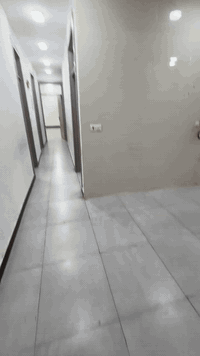 شقه للايجار
طابق ثالث(مصعد ٢٤)
٣ غرف وصاله ومطبخ وخدمات 
الاعظميه العميان
للاستفسار ***********
