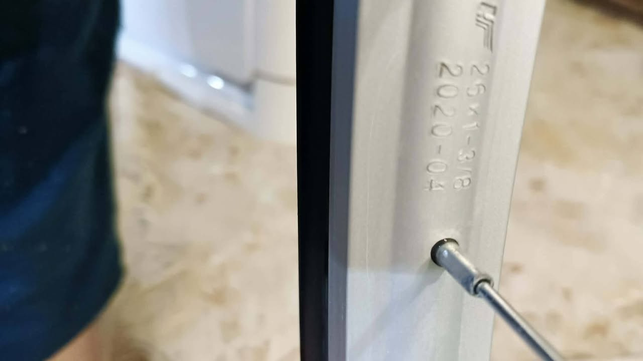 السلام عليكم  باسكل لابيع لون مميز نضافة 100/100توة نازل من كرار ابو النقش السعر 160اوبي مجال موديل عشرين البكان النجف تقاطع العسكري والمو شراي لايراسل الرقم ***********متواجد وتساب
