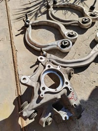 عندي غراض تسلا للبيع بسعر مناسب للمراسله الاتصال بالرقم 07829932800