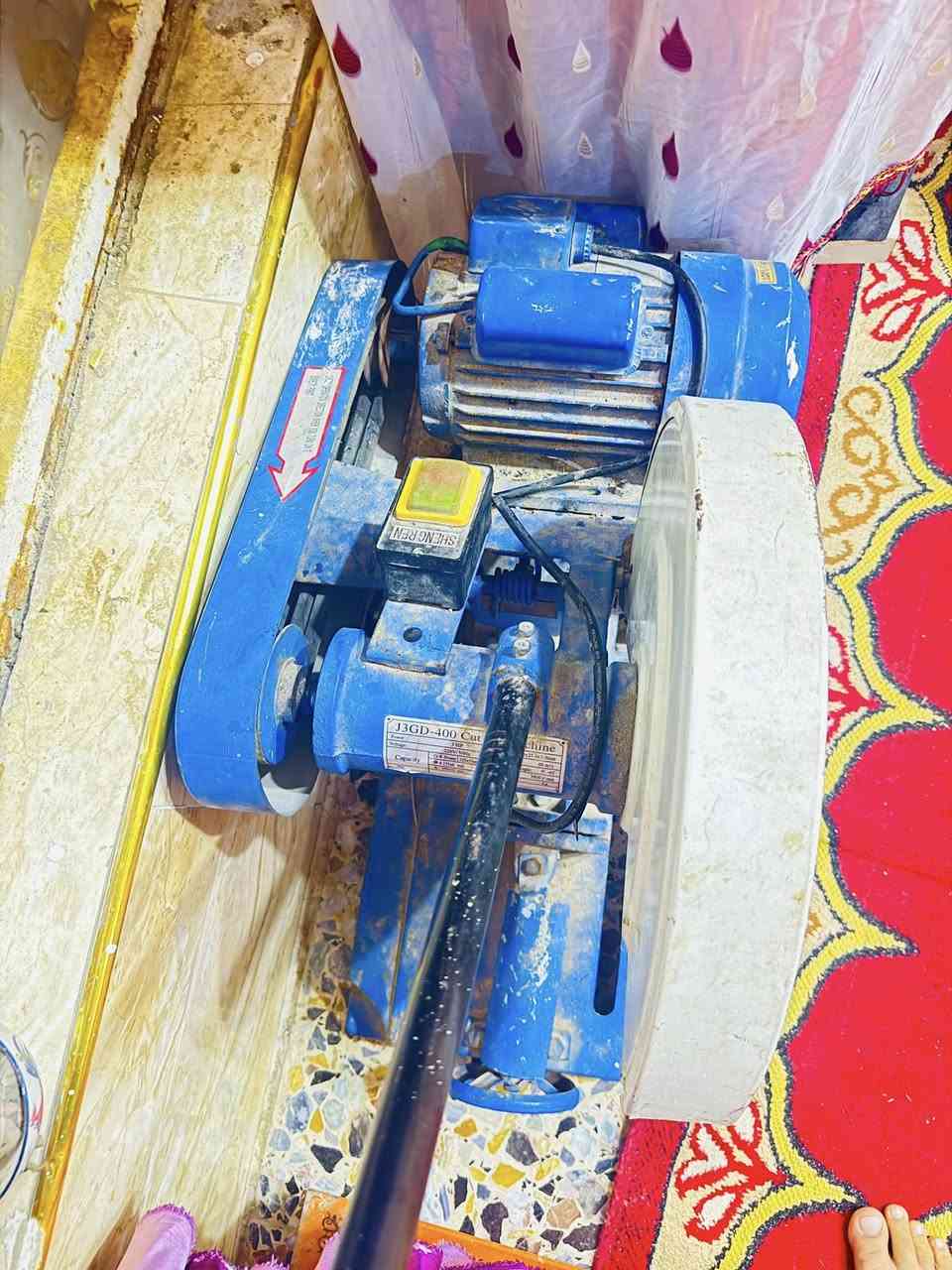 كوسرى البيع جديده استخدام قليل السعر 250 ***********العنوان العماره
