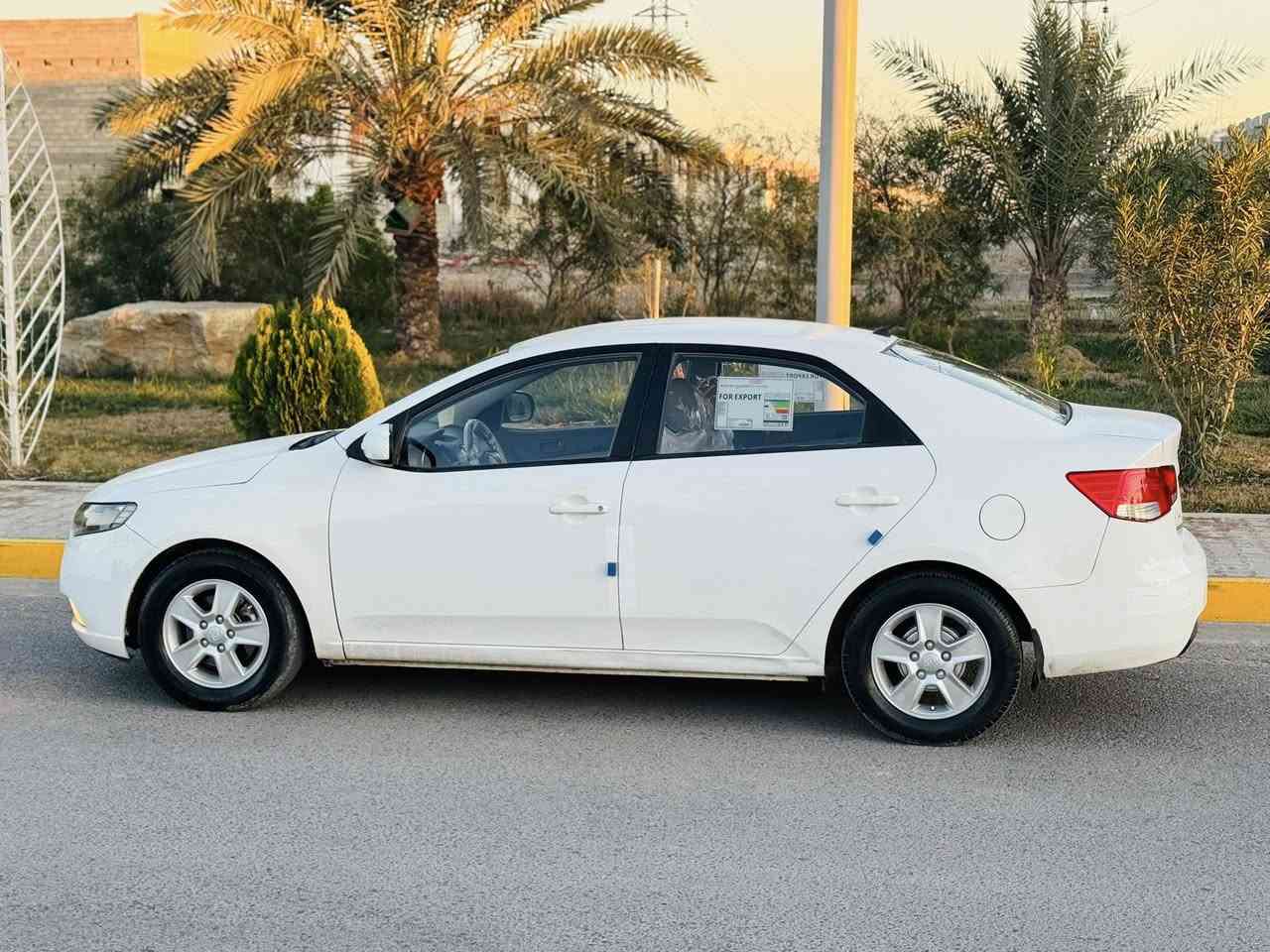 للبيع...نقد فقط  اعتذر عن الاقساط
بسعر 94$وبيه مجال بسيط 
سيراتو 2013خليجي ابيض 
رقم سليمانيه دولي سنويه لل2030
شرط الغرامات والتحويل 

✳️محرك 1600شرط لاتبخير ولاتنقيص 
✳️كير اتوماتيك 6نمربدون اي عيب مال بيت"

تدفئة /تبريد/كهربائيات/صدر/تايرات/كلها مكفوله 

🚘سياره جاهزه شرط برغي ما ناقصها Ⓜ️

✅سياره بيها ٣قطع ونص بدون دواخل شرط السونار مع الصور Ⓜ️
السعر 94$💸

تايرات 4️⃣ جديدة 🆕 
صدر امامي خلفي كلا جديد 🆕 
مكان السيارة صلاح الدين تكريت الديوم
رجاءً ما أقفل سعر بالتلفون تعال وتدلل 

للاستفسار***********
***********
