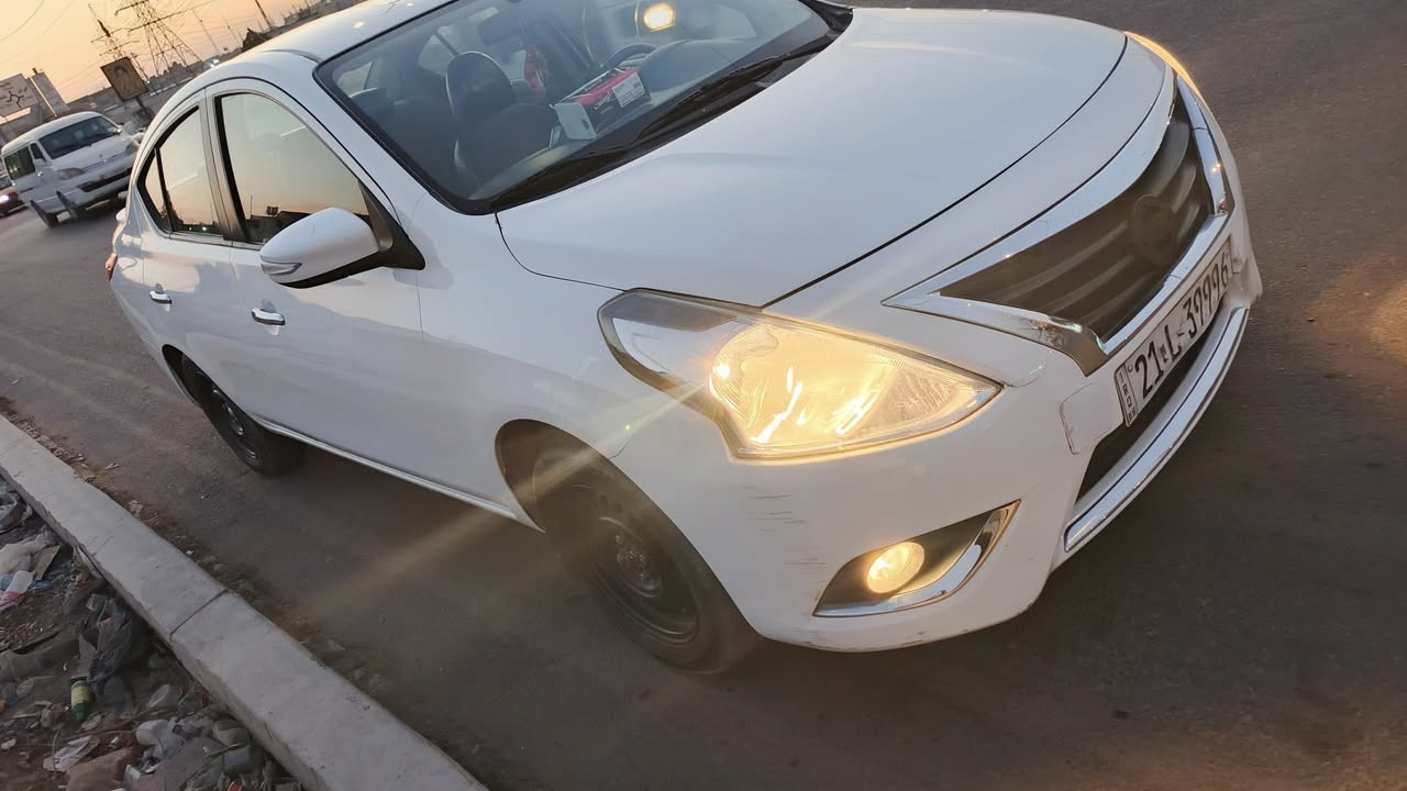 السلام عليكم
سني ٢٠٢٤ هندي 
كفالة عامة فقط شخط بالبنيد مثل ما واضح بالصورة
المكان بغداد 
الرقم انكليزي السيارة بأسمي التحويل ثاني يوم 
رقم الهاتف ***********
السعر شدة وعشرين 
١٢٠ ورقة
