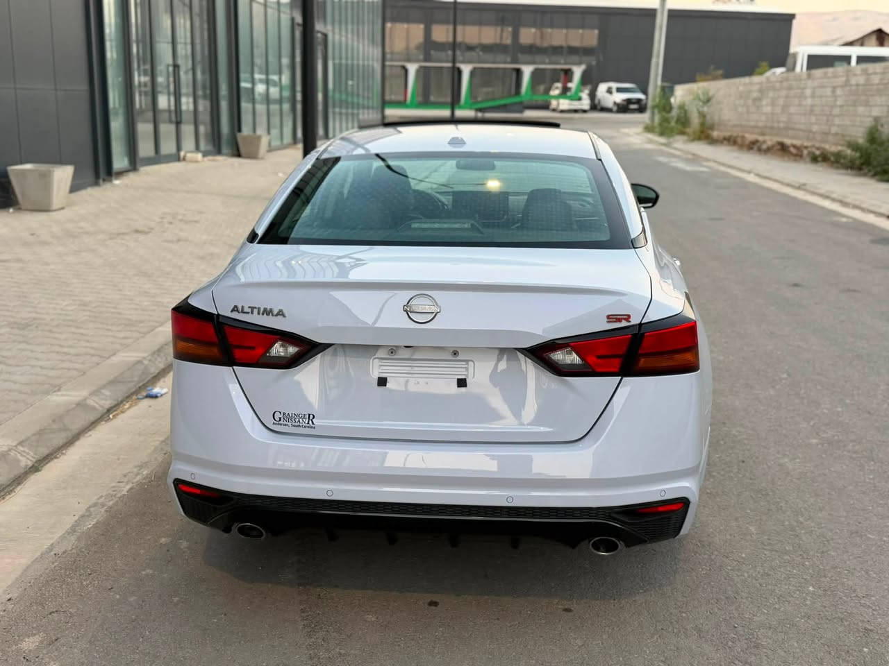 Altima SR plus 2025
فول مواصفات 
ماشيه الفين فقط 
الضرر جاملغ السايق صبغ  + حافة البنيت مصلح PDR يعني بدون صبغ 
ايرباك ستيرن و برده طاك و راجع بلادي 
صور الحادث بلمنشور 
السيارة بدون رقم 
تترقم شمالي 
عنوان سليمانيه 
***********
