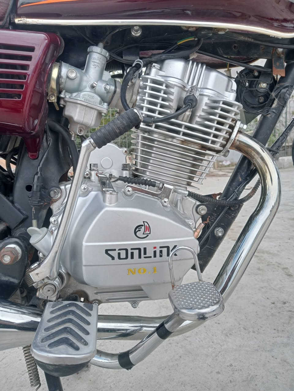 دراجة موديل 2024
خمسة گير 
مكينه كبس 
سلف وكهربائيات شرط
دراجه ماشاء الله
 ماناقصها برغي واحد 
سعر 600 وبي مجال 
مكاني كركوك حي عسكري 
***********
