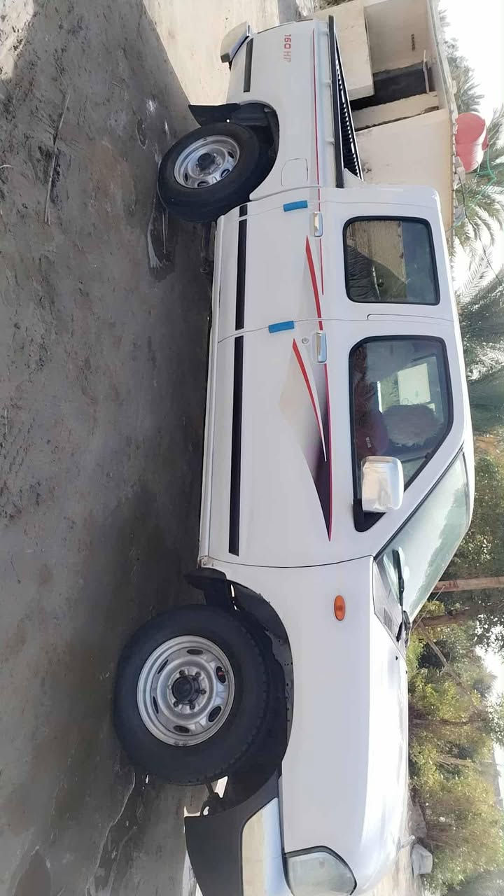 سلام عليكم نيسان البيع مديل ٢٠١٤ سياره مكفواله كفاله عامه محرك كير حداديه تبريد رقمها مثنى بسمي سعر ١٣٧ ***********
