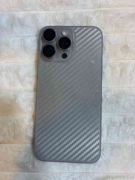 ايفون 15 برو ماكس جهاز نضيف 
بطاريه 93 
الذكره 256
السعر خاص 
*********** بس واتساب 
بصره بني منصور
