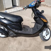 دولفين للبيع شغاله من كلشي سعر 400وبيه مجال لتواصل 07829312021