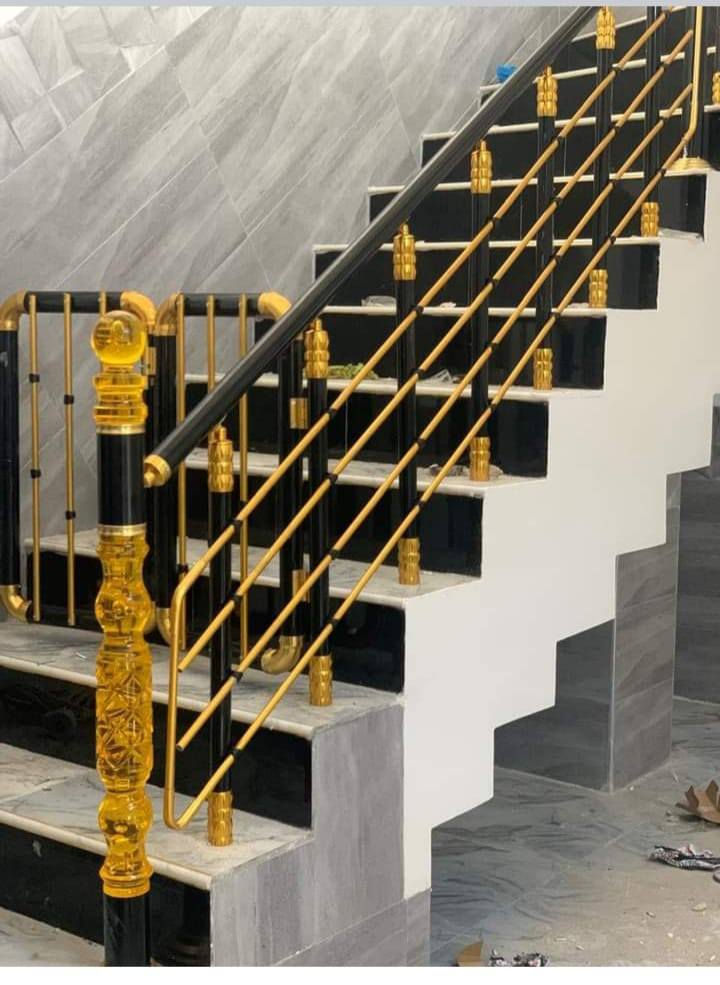 حاضرين نشتقل محجل وكونترات تركيه وشبابيك سلايت وبوب المنيوم بارخص الأسعار سعر جمله خاص بل شركه متر المحجل 29الف مواد تركي ضمان عشره سنوات هاذه الرقم موجود علي واتساب ***********
